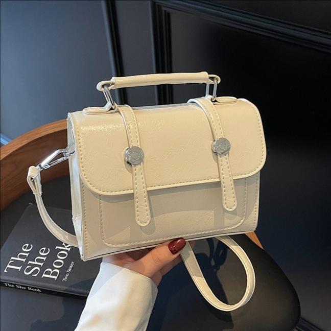 New Retro Niche Commuter Handbag Women's Fashion Versatile Shoulder Bag Solid Color Simple Trend Messenger Bag