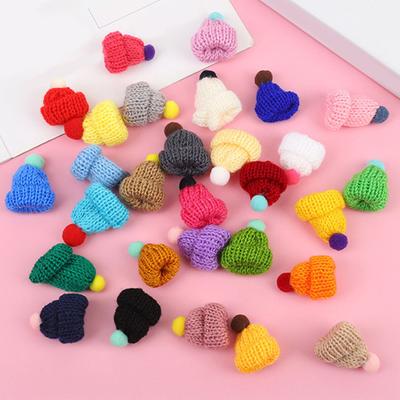 50 Peças Mini Chapéus de Natal de Tricô Coloridos Crochê DIY Pequeno Chapéu com