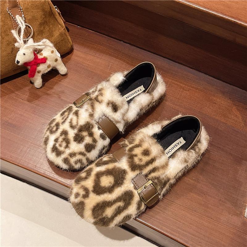 

2025 новая осень и зима леопардовый принт пряжка волосы обувь зима одна педаль плоская подошва бархатные ботинки из бобов хлопковая обувь женщины 40 абрикосовый