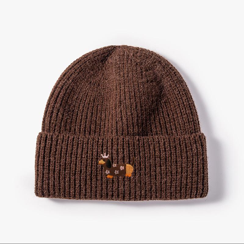Solid color knitted hat for winter windproof and warm women's woolen hat, versatile dome hat