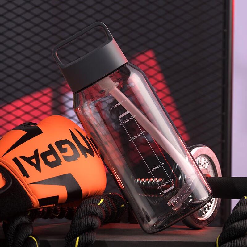 CHAHUA Large Capacity Sports Water Bottle