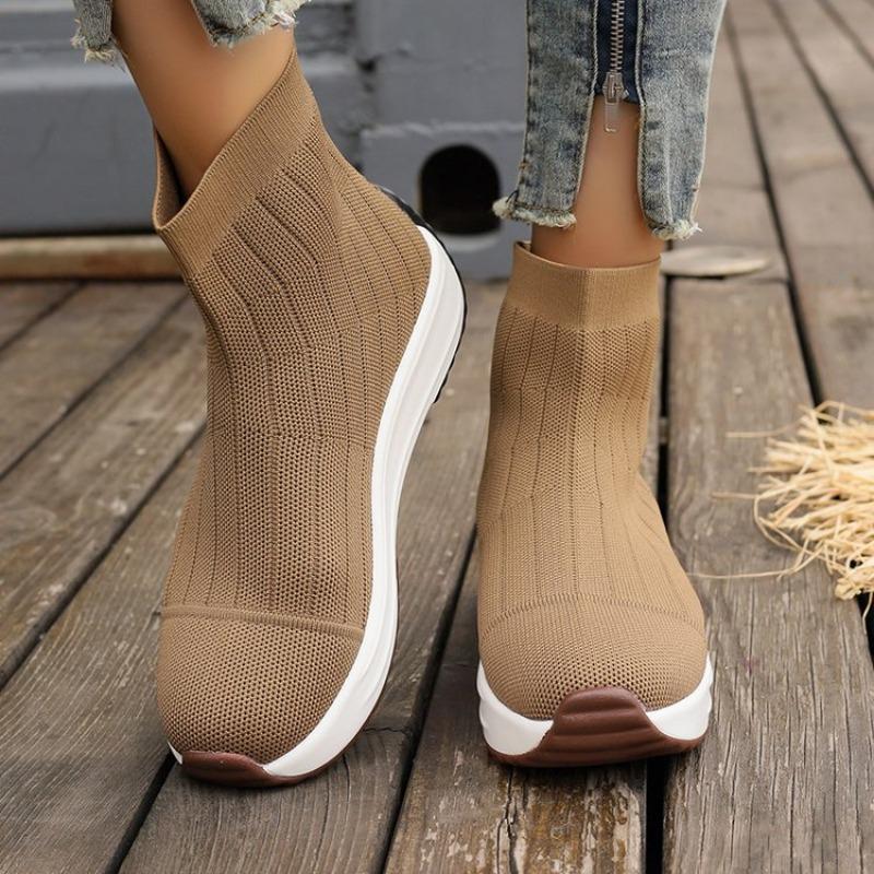Socks boots women's autumn and winter new fly-woven high-top elastic medium boots muffin thick-soled one-pedal short boots