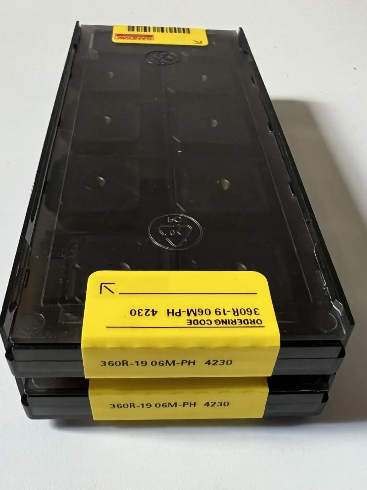 

Original Sandvik / 360R-1906M-PH 4230 / CNC lathe carbide blade 10 PCS
