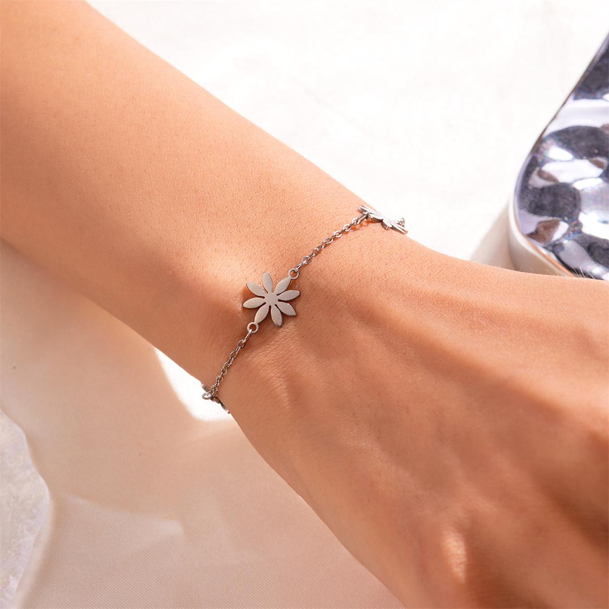 Stainless Steel Daisy Flower Bracelets For Women Vintage Exquisite Metal Sunflower Floral Chain Bangle Bracelet Fashion Jewelry