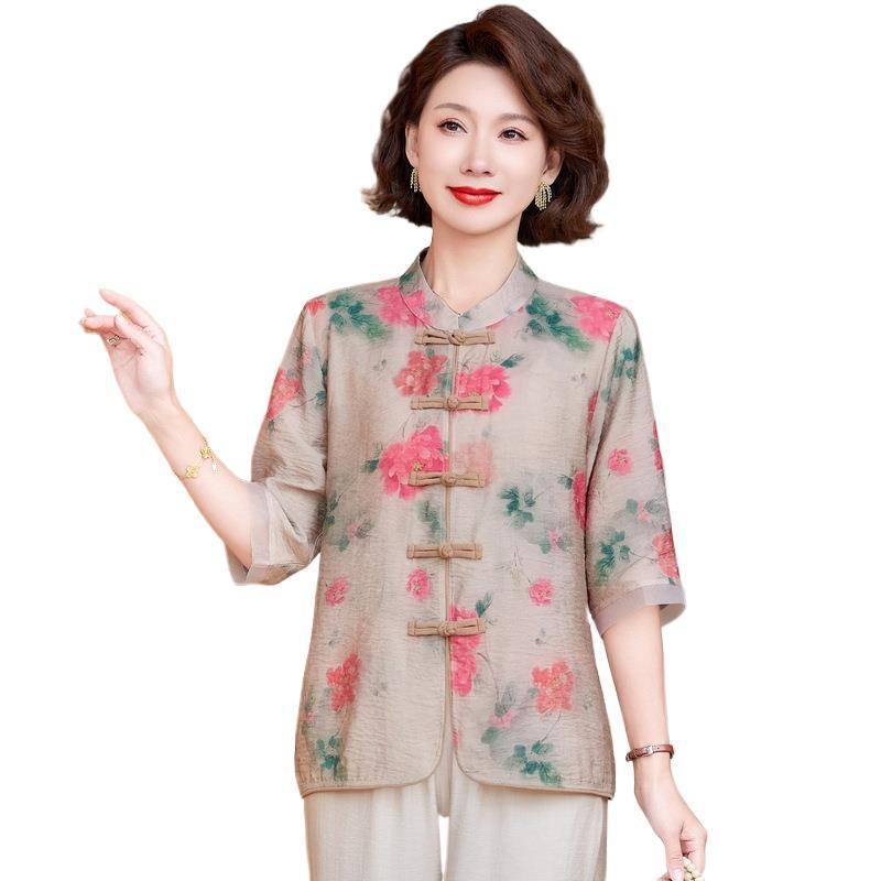 Mom's 2026 Summer Chinese-Style Silk Outfit: New Elegant Top and Thin Two-Piece Set for Middle-Aged and Elderly Women