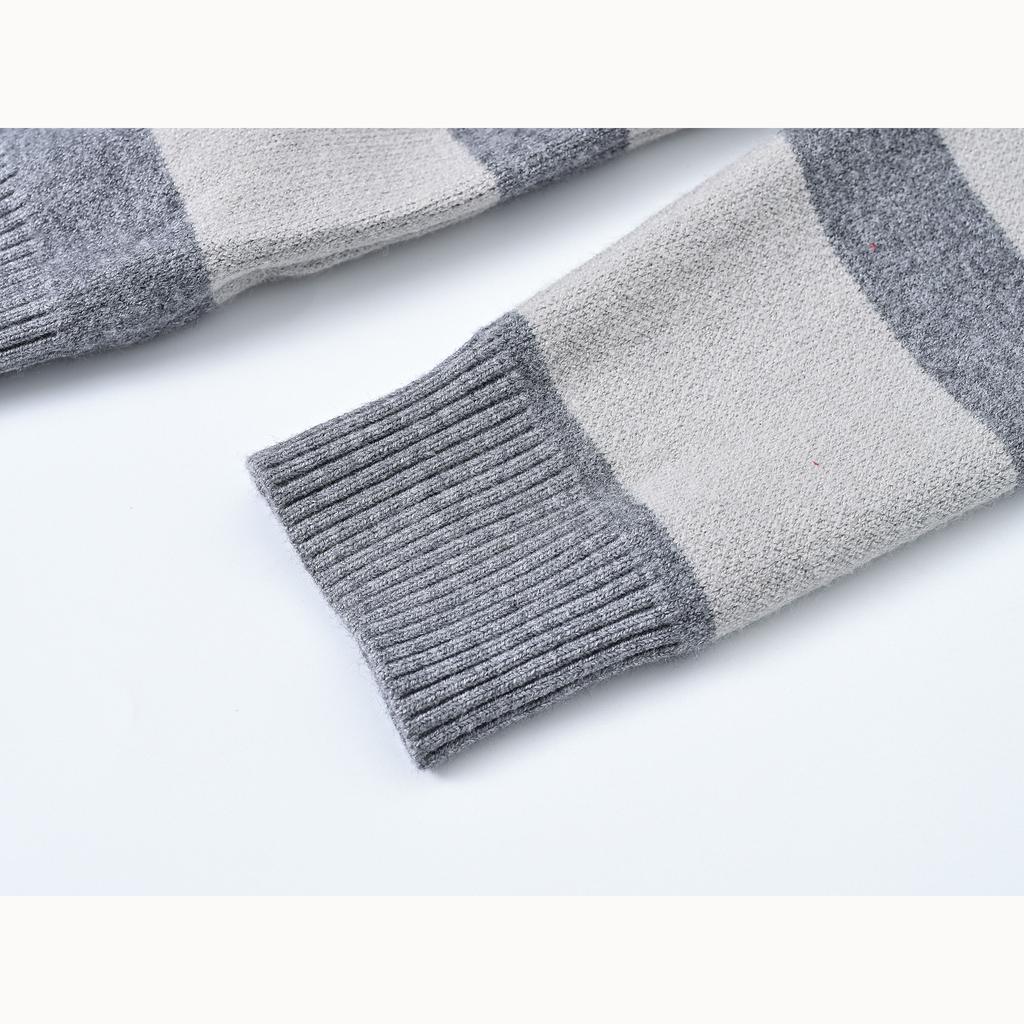 Autumn and Winter Boys and Girls Middle and Large Children Round Neck England Thick Stripes Outside The Inner Fashion Loose Sweater Tops