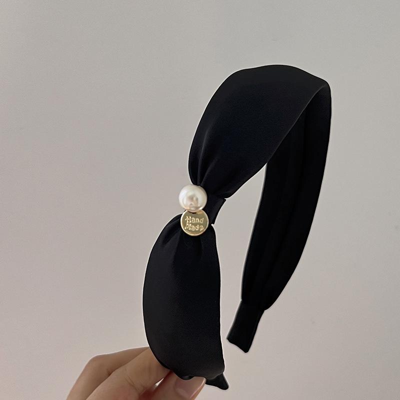 Age reducing pearl black knotted headband headband temperament hairpin Internet celebrity versatile hair accessories