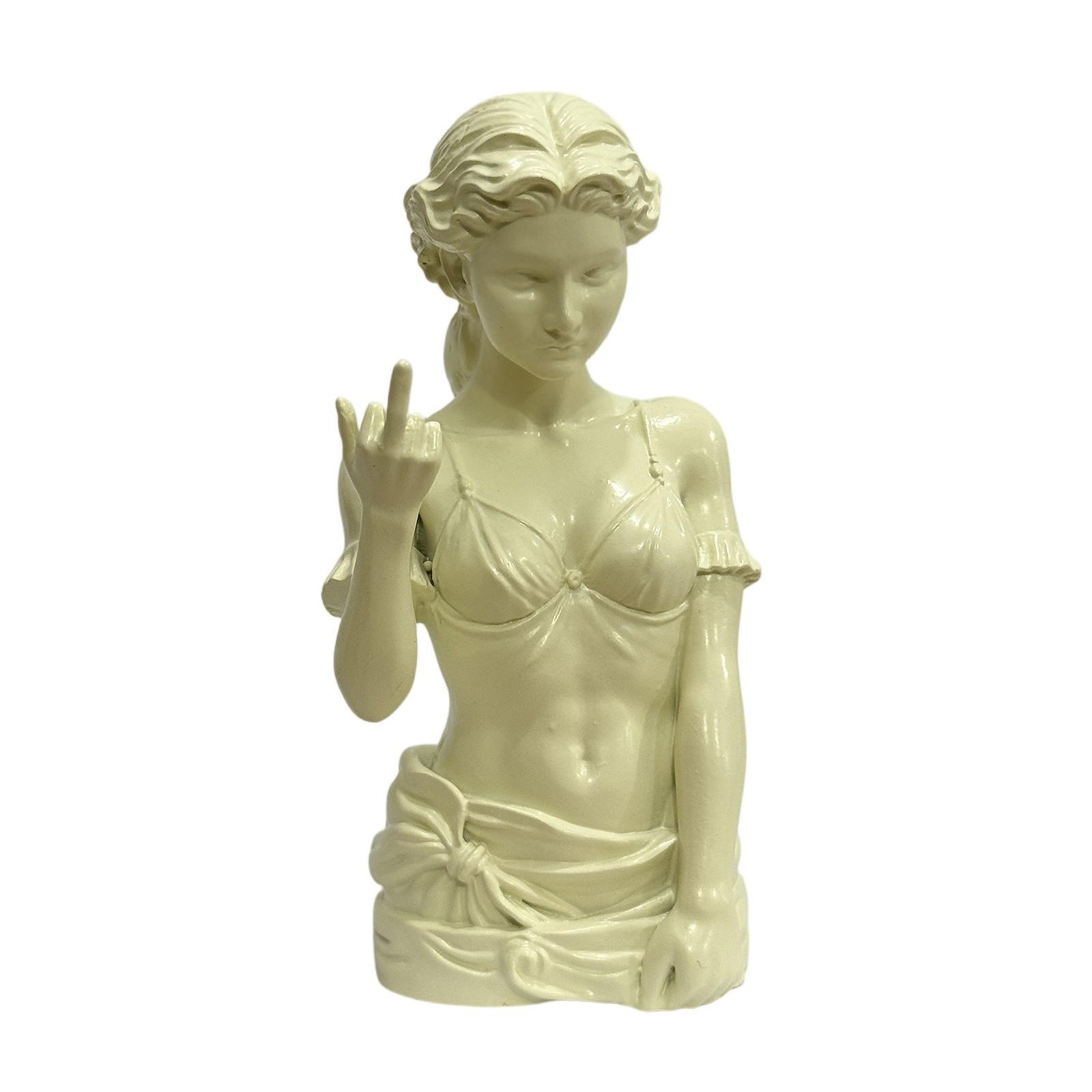 

Непримиримый Средний палец Статуя Креативное Украшение Рабочего Стола Орнамент Домашний Декор Ремесло One Size