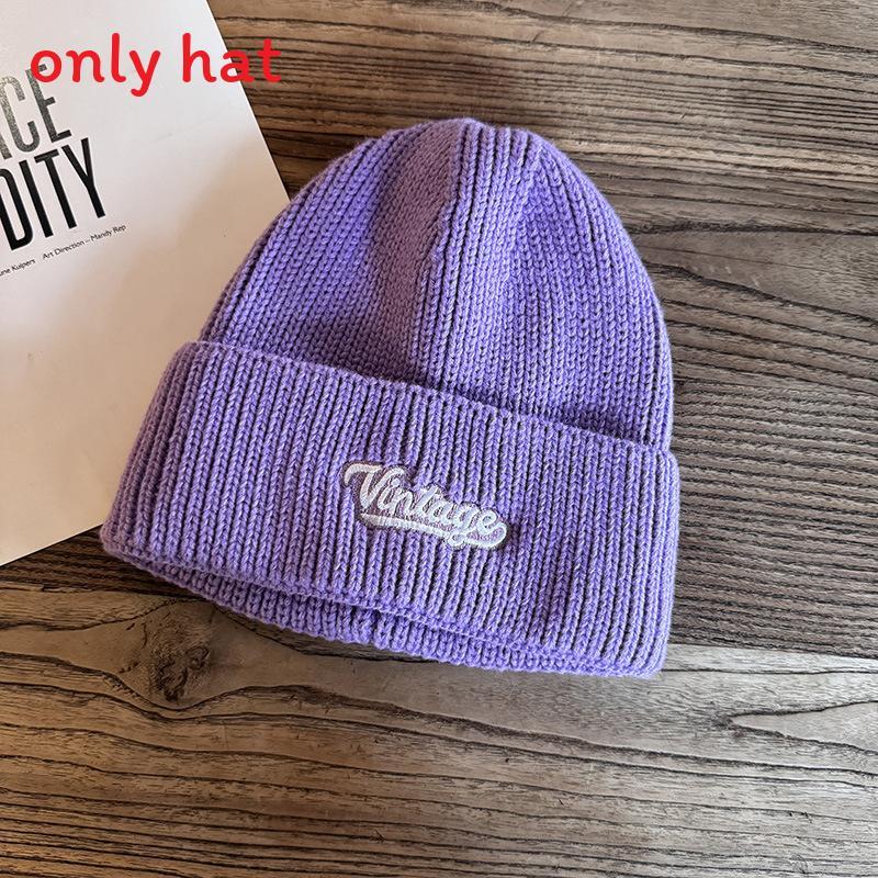 

Fashion Embroidery Letter Neutral Casual Warm Knitted Hat For Autumn Winter And