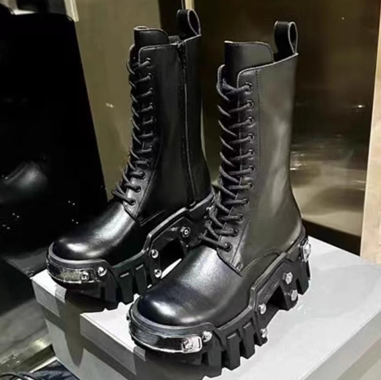 Fashion Couple Fashion Platform Boot Men Women's Punk Tooling Boots Men Dark Rock Locomotive Boots High Quality Rivet Boots Botas Hombre