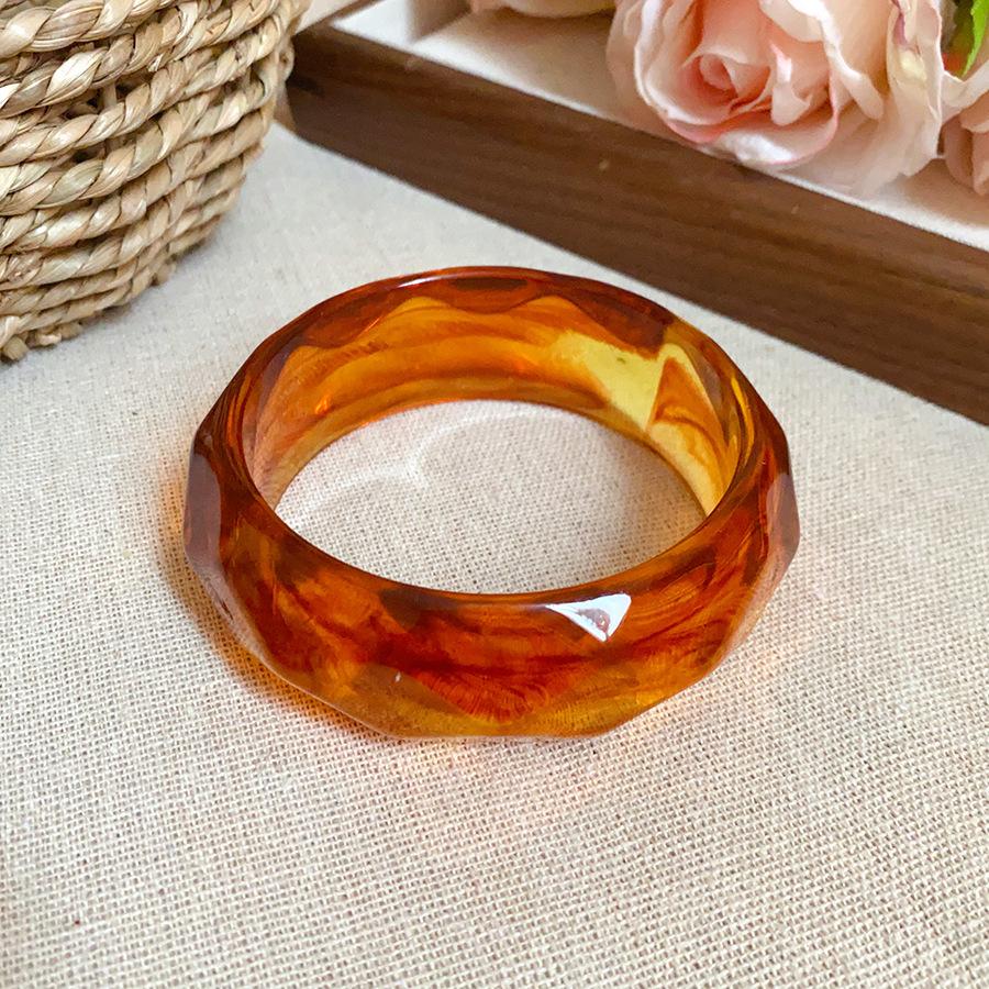 32 Style Acrylic Resin Bangles for Women Retro Punk Coffee Smudging Bangale Personality Irregular Wide Wristband Party Jewelry M