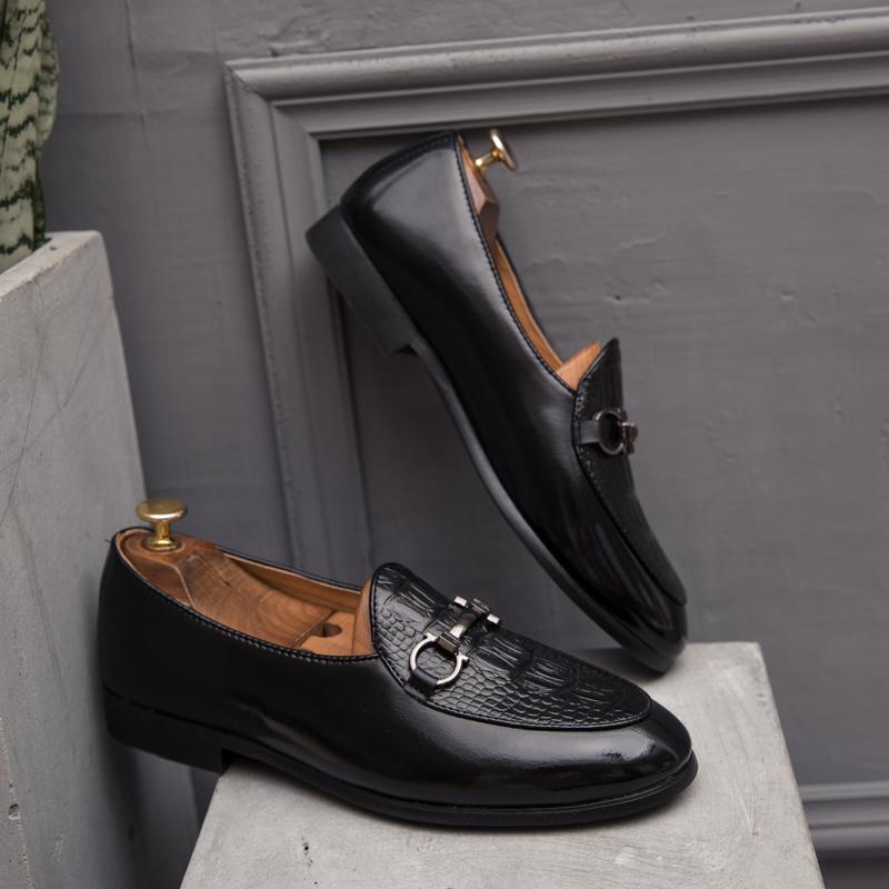 New Fashion Crocodile Pattern Leather Gentleman Stress Shoes Men Business Driving Shoes Loafers Chaussure Party Flats Dress Shoe