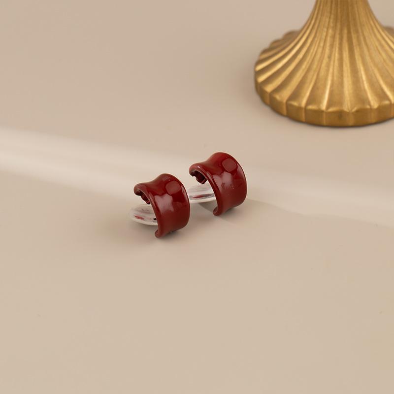 Red Earring Delicate Earring Simple Fashion Mosquito Coil Ear Clip No Ear Holes