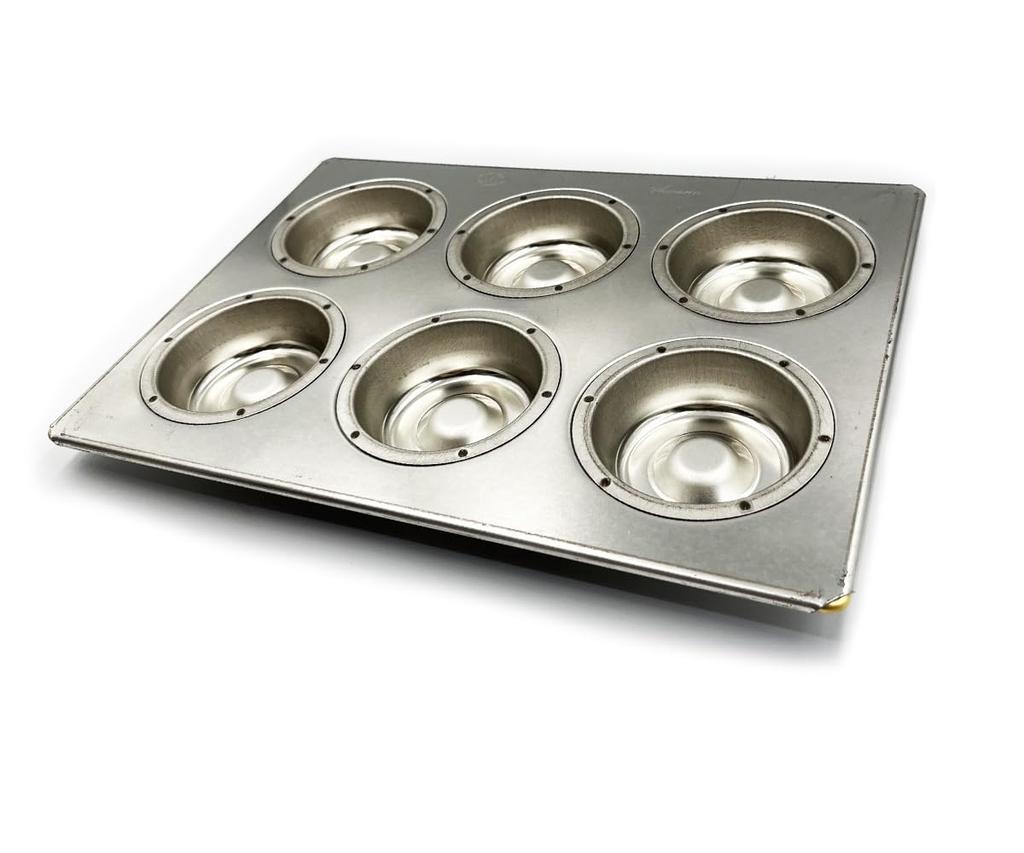 Matsunaga Manufacturing Co., Ltd. Silicone-Coated Silver Savarin Baking Sheets (6 Pieces)