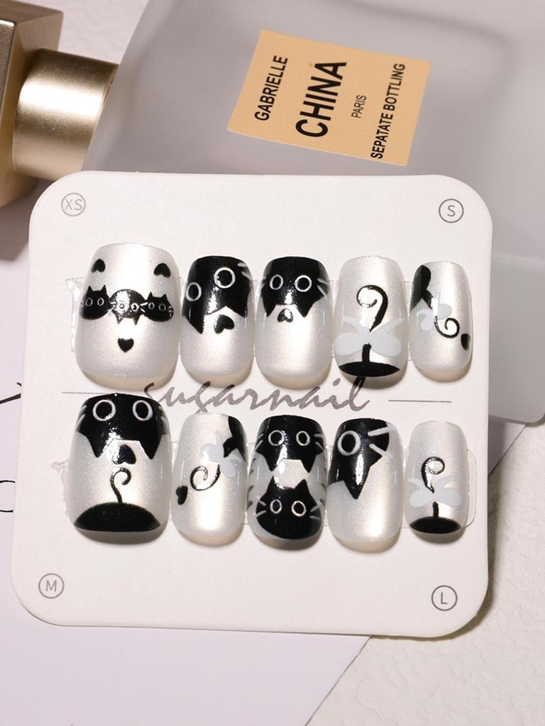 Butterfly & Cat Eye Wearable Nail Kit - Cute Short Manicure Pieces