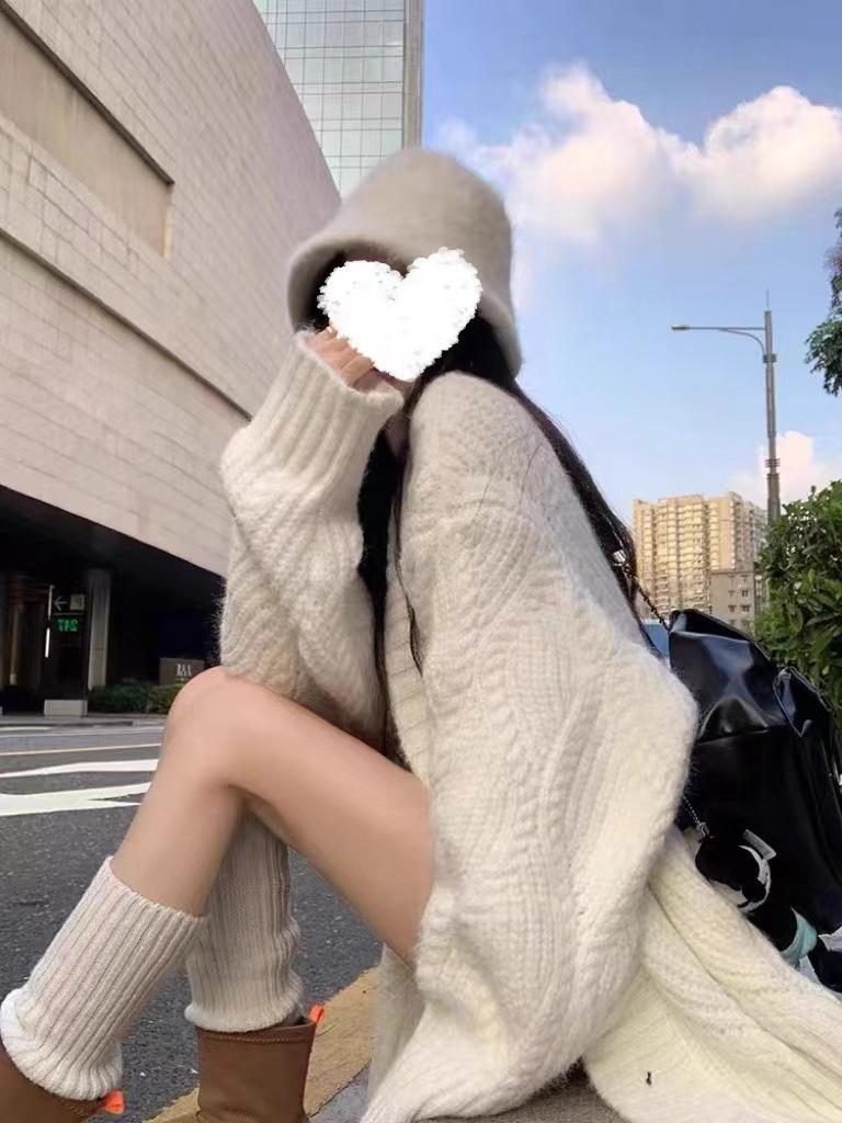 Korean Style V-Neck Retro Cable Knit Cardigan - Soft, Cozy Brown Sweater for Spring & Autumn