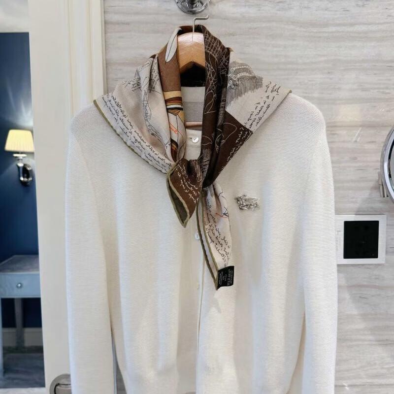 NINA SOLOR Double-Sided Silk Wool Square Scarf