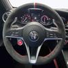 IMKC9 Housse de volant de voiture en daim antidérapante cousue à la main Ajustement parfait à 100 % pour Giulia 2016-2019 Stelvio 2017 Pièces automobiles