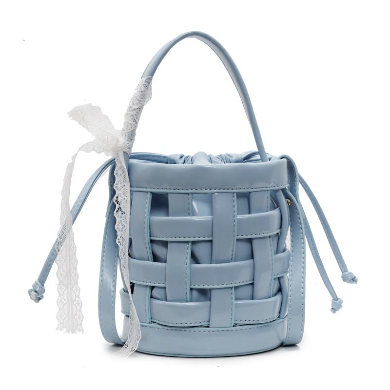 

Women PU Woven Bucket Bag Fashion Shoulder Bag Large Capacity Drawstring Crossbody Bag Simple Messenger Bag Chic Hobo Bag синій
