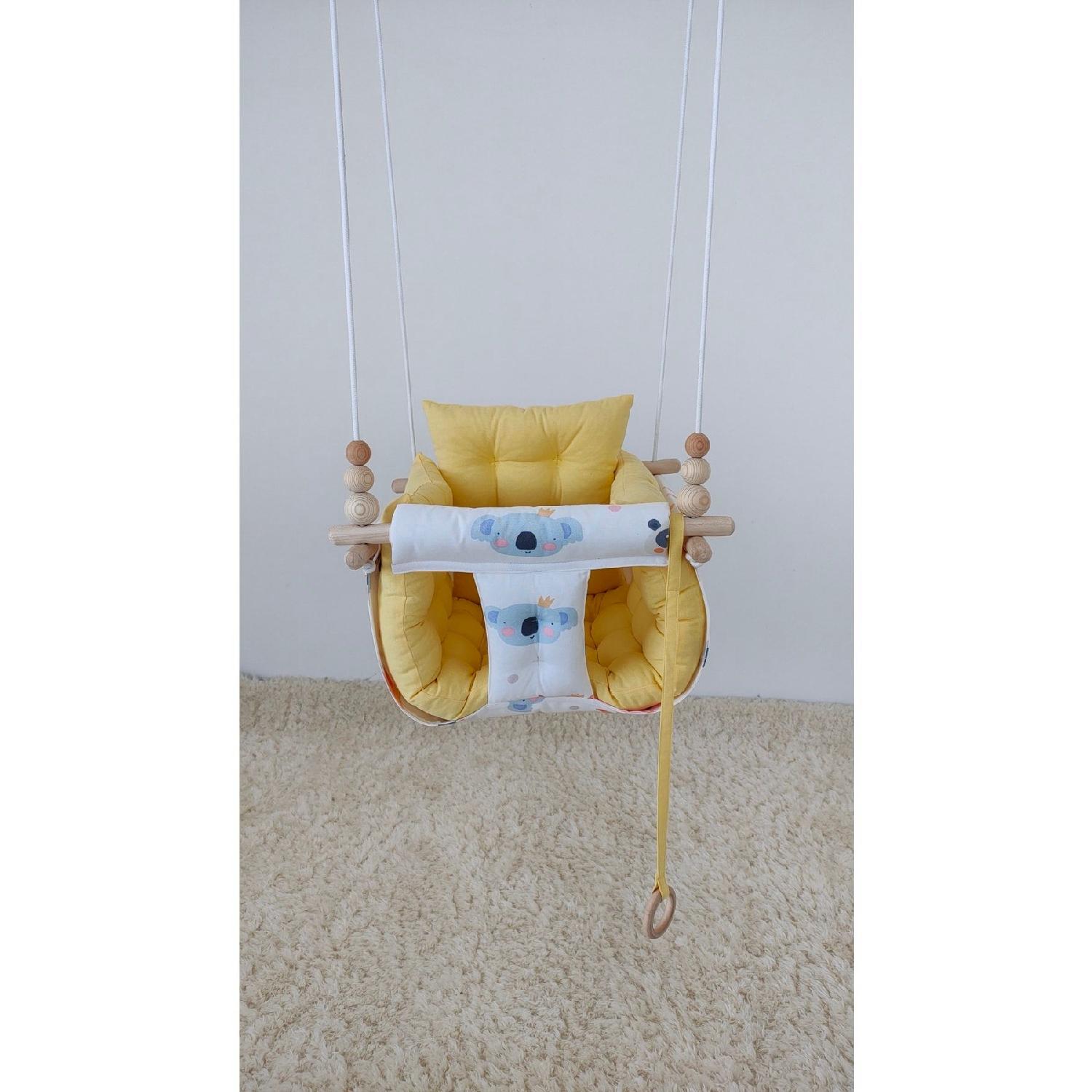 

Yellow Pillow Animal Pattern Puffy Swing жовтий
