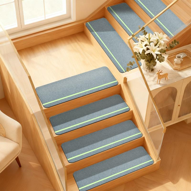 Luminous Anti-skid Stair Mat Solid Wood Staircase Foot Mats Step Mute Pad Luminous Guidance for Home Step Rugs Cutting Freely Effective Water Absorpt