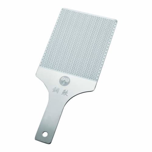 Hagane Pro Wasabi Grater, a 2018 Good Design Award winner and 2020 Omotenashi Selection Gold Award winner.