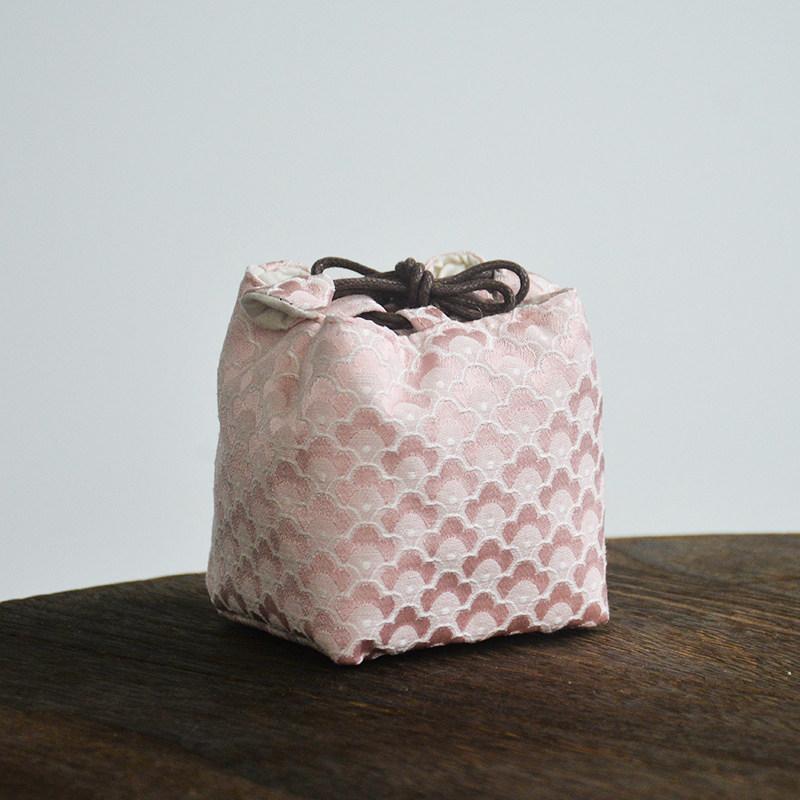 Čínská brokátová taška na čajovou soupravu Víčko na konvičku Miska Ochranná látková taška do exteriéru Jednoduchý hrnek na čaj Silná kapsa na svazek 8x9cm