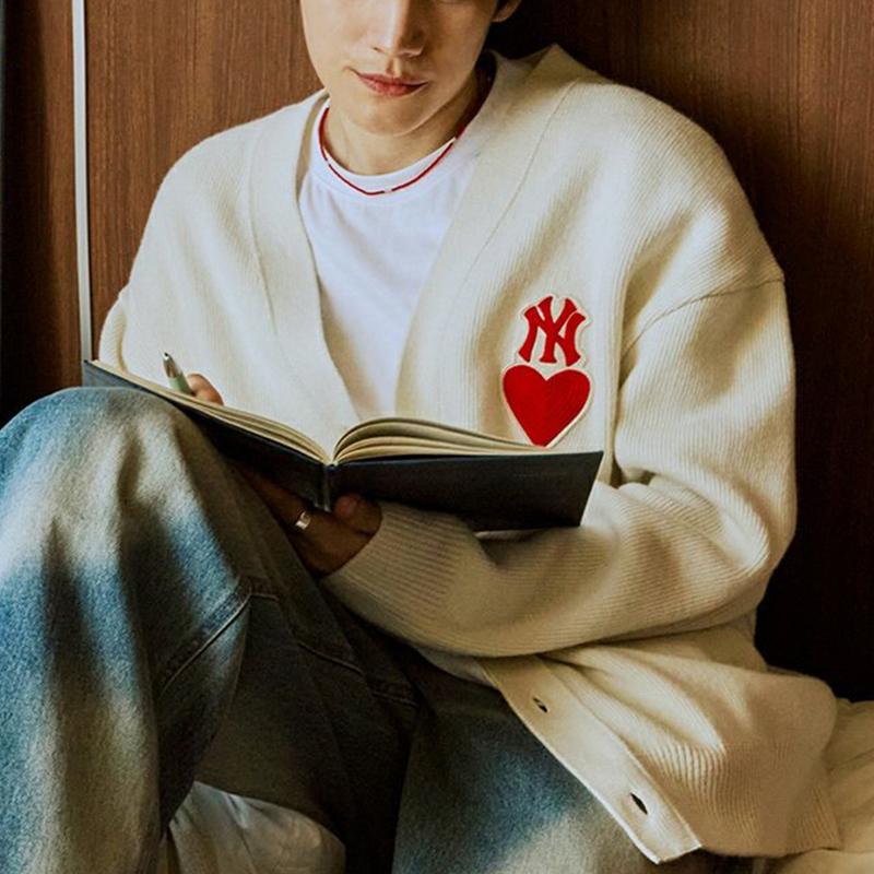 New MLB New York Yankees Knitwear Unisex Dark Cream 3AKCH0234-50CRD