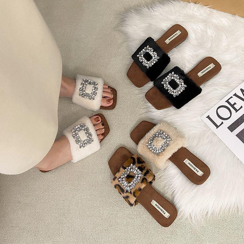 Retro Internet celebrity fairy wind word with fluffy slippers women wear 2025 autumn and winter new flat slippers
