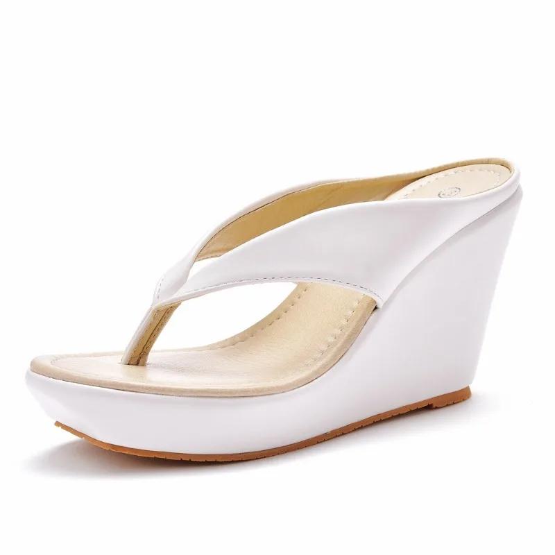 Sandalen Damen Hausschuhe Sommer bequem Runde Zehenpartie Geflochten Zum Hineinschlüpfen PU 9CM Keilabsatz Hohe Absätze Plateau Kleidersandalen Damenschuhe