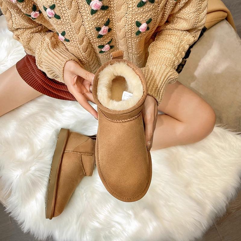 Couple Mini Snow Boots Women's Leather Short Winter New Thickened Velvet Warm Non-slip Waterproof Northeast Cotton Shoes