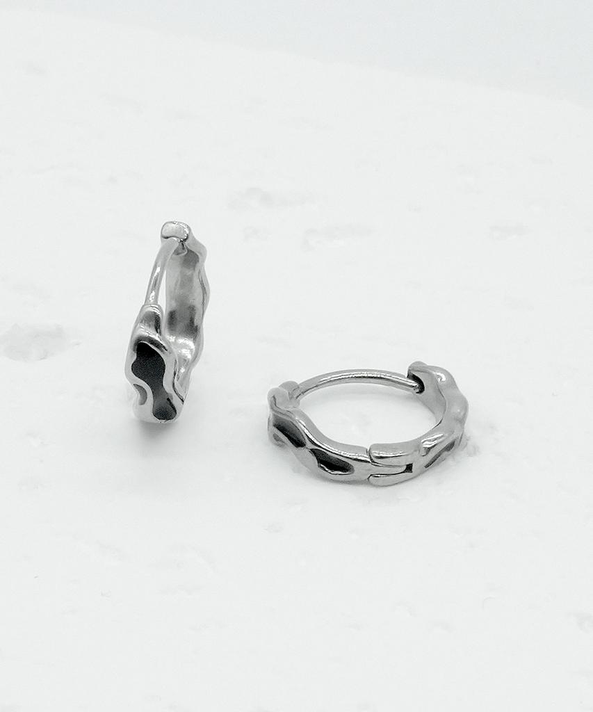 Iamj Mono Ripple One-Touch Earrings