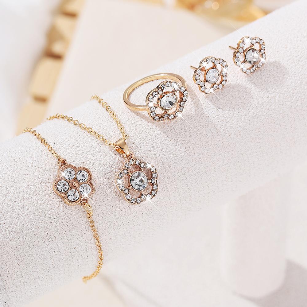 5pcs Women Zircon Set With Fashionable And Elegant Rhinestone Flower Shaped Necklace, Bracelet, Ring, and Earring Accessories,