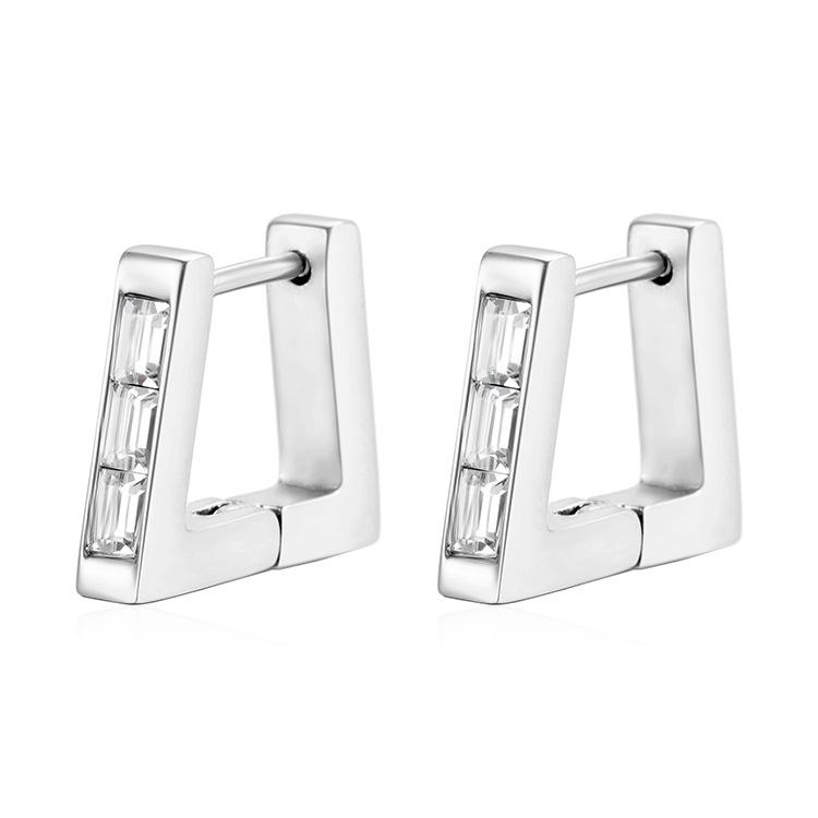 Inlaid square diamond ear buckle European and American style women's earrings, fashionable and personalized versatile 18K gold diamond earrings