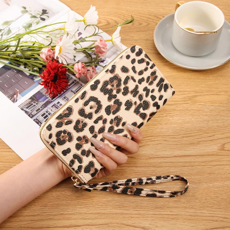 2024 Leopard Print Retro Long Wrist Wallet - Fashionable All-Match Small Bag for Women
