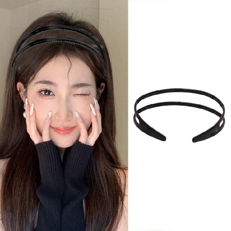 Pack of 3 Plastic Headband for Women and Teens Multiuse and Comfortable Hairhoop for Various Occasion and Outfits