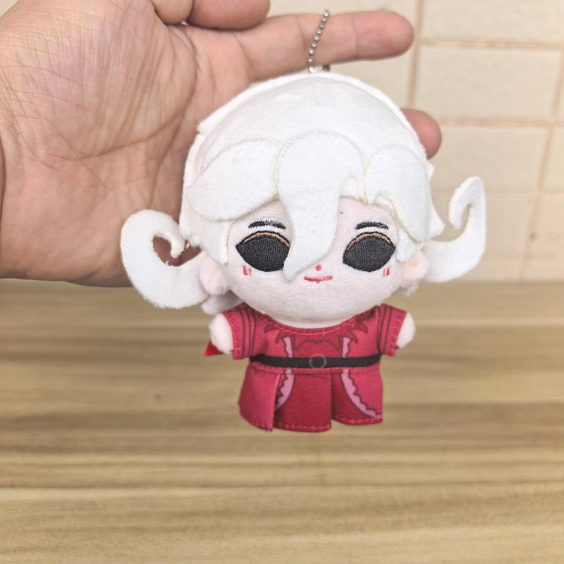 10Cm Adorned With Red Clothes Costume Identity V Mary Bloody Queen Cartoonish Cuddly Companions Backpack Pendant Lovely Animated Gaming Stuffed Doll