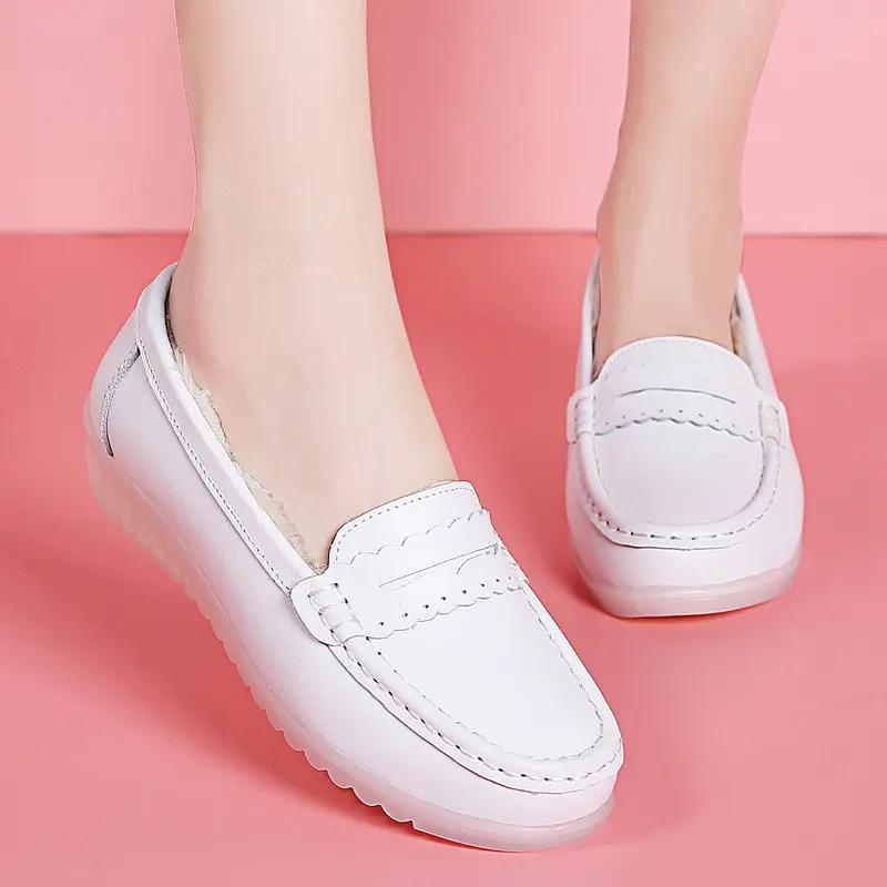 Fashion Leather Air Cushion Nurse Shoes for Women Spring and Summer New Soft Soled Breathable Flat Soled White  Shoes