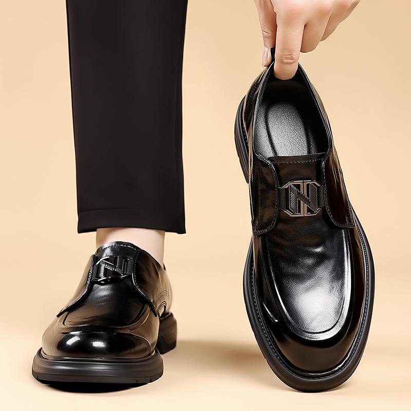 2025 New Men's Leather Dress Shoes Slip-On Comfortable Casual Shoes Breathable Men Driving Shoes All-match Handmade Men's Flats