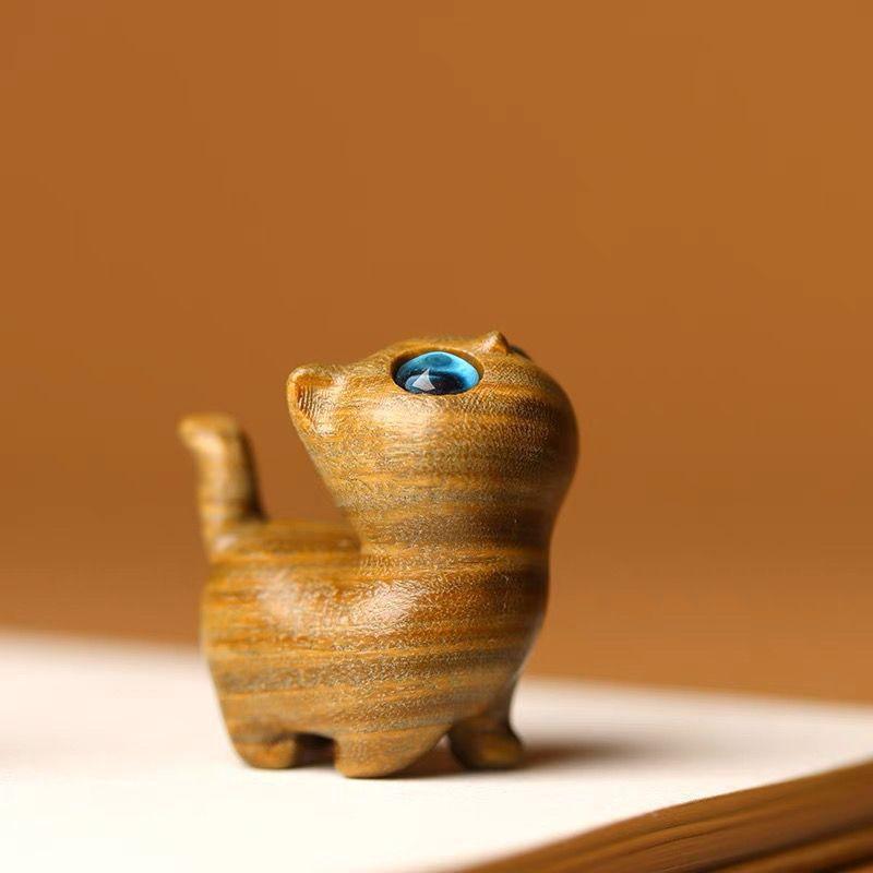 Cute Small Wooden Lucky Cat Figure 1.4" Green Sandalwood Carved Cat Figurine Desk Accessories For Home Decor Parts Gifts