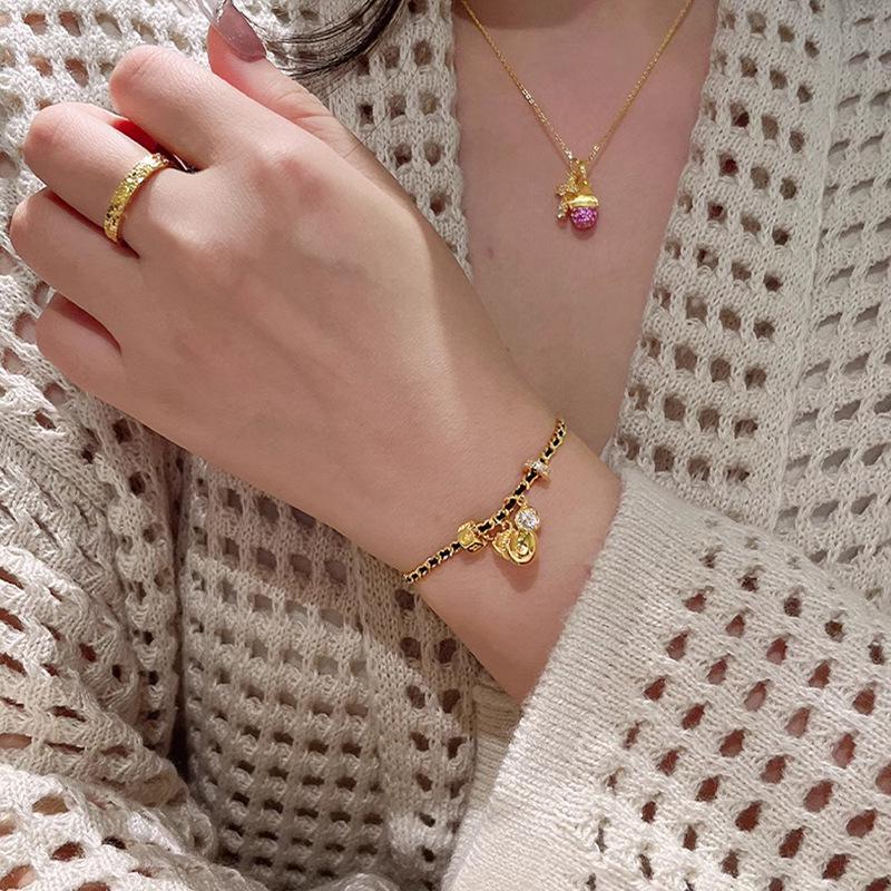 Elegant Chinese Gourd Black Rope Bracelet: Women's Luxury Red Rope Hand Jewelry