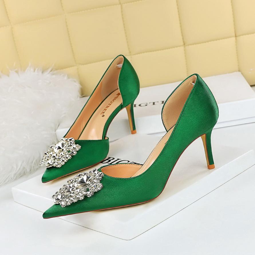 Fashion Rhinestone Kitten Heels Women Pumps Elegant Luxurious Banquet Shoes Pointed High Heels Lady Stilettos 7 Cm 10.5 Cm Heeled Shoes