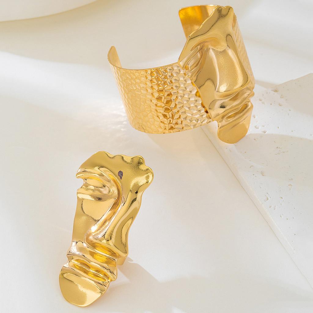 Fashion  Jewelry Set Bracelet Ring  For Women Ladies