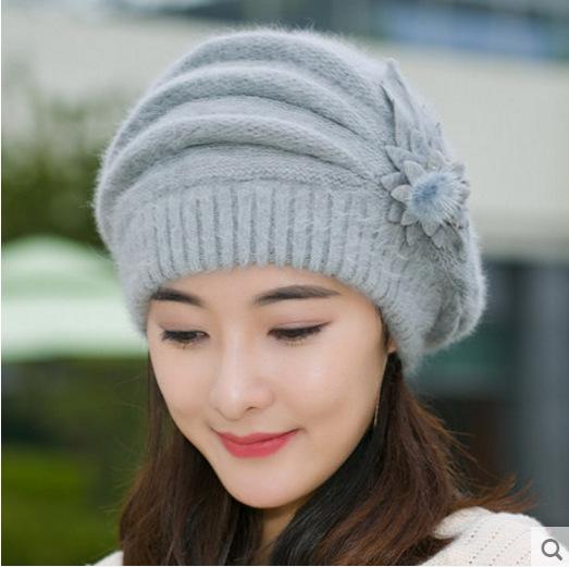 Hut Damen Winter Blume Kaninchenfellhut verdickter Baskenmütze warmer gestrickter Wollhut Herbst und Winter Mutterhut