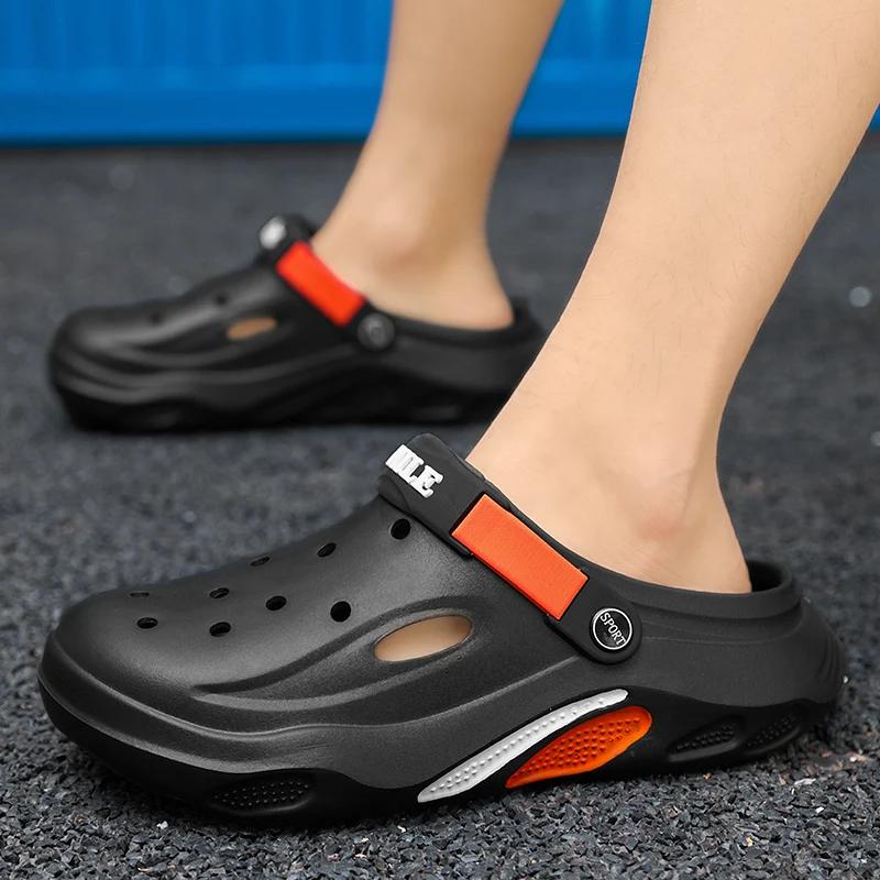 2025 Sommer Herren Hausschuhe Leichte EVA Herren Freizeitschuhe Lochschuhe Outdoor Garten Clogs Männliche Strand Flache Pantoletten