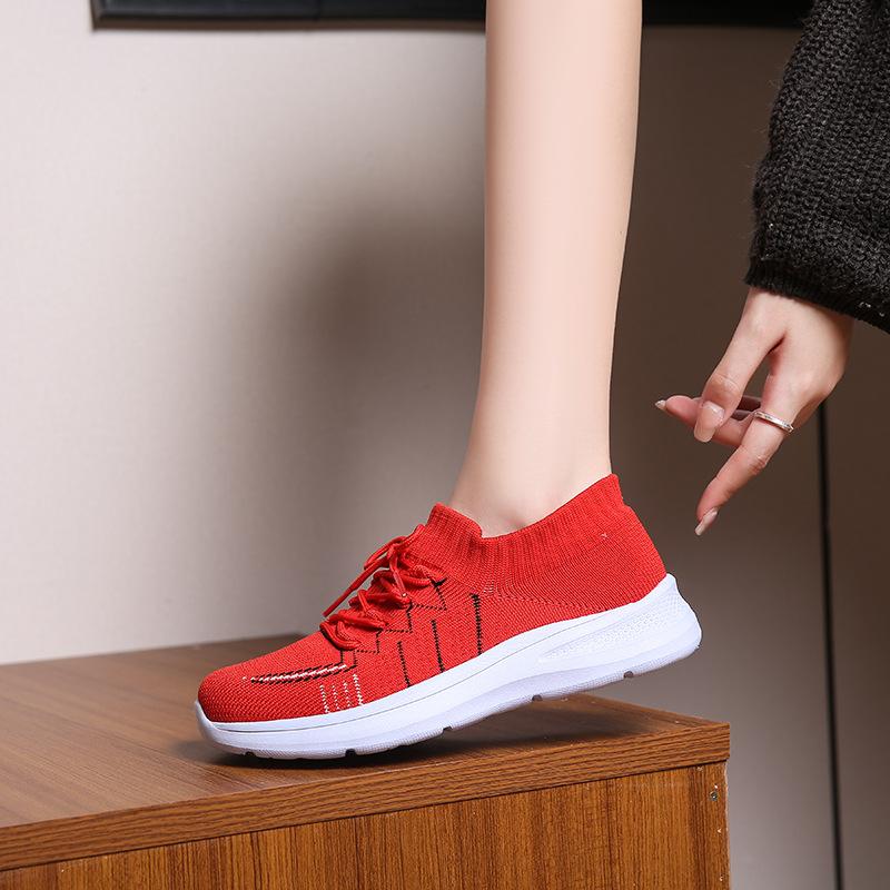 New Large-size Thick-soled Heightened Casual, Light and Comfortable Mesh Breathable and Wear-resistant Sports Shoes
