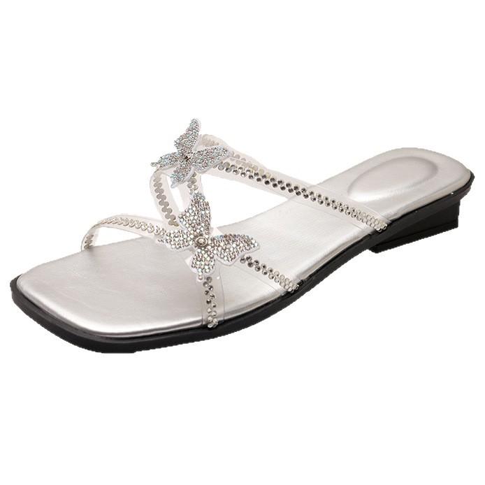 In the Summer of 2025, the New Square Head Solid Color Large Size Fashion Style Women's Cross One-word Thick-bottomed Cool Slippers