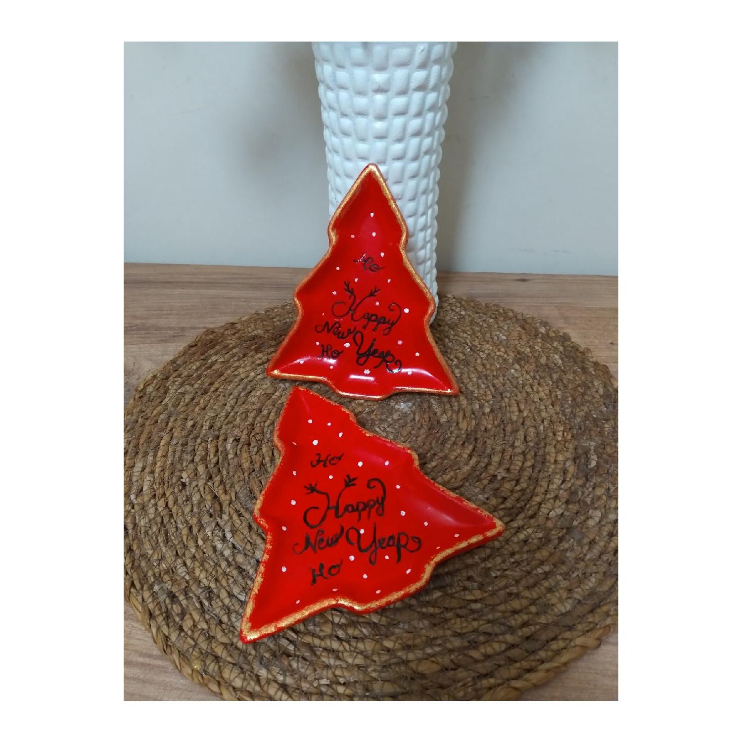 

Новогодняя тарелка «Сосна» чистый