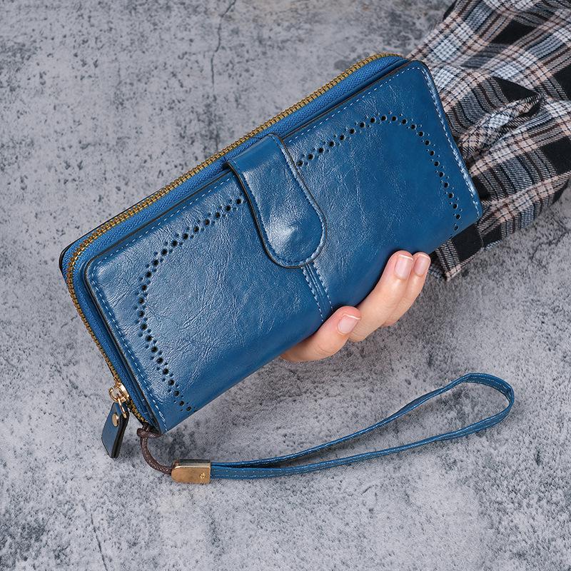 Women's Retro Oil Wax PU Leather Long Wallet With Large Capacity
