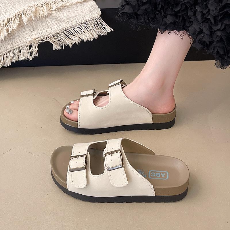 Lässige Retro-Strand-Großhandelsschuhe Schuhe Mädchen Sommer vielseitig Boken weich besohlte Plateau-Slipper Damen tragen neue Modelle